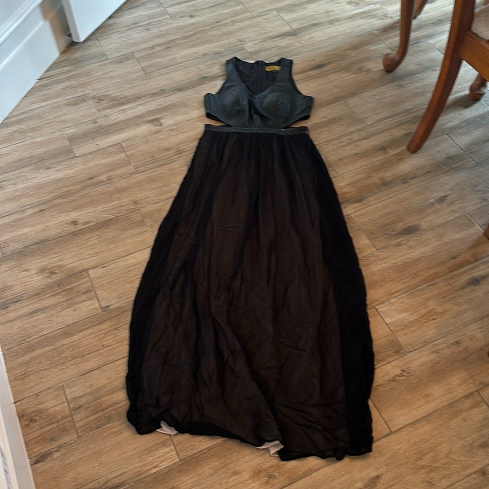 nicole miller black dress